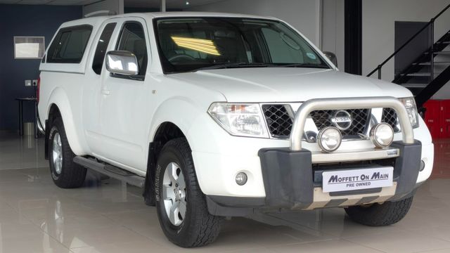 2013 Nissan Navara 2.5 dCi XE KingCab Single-Cab