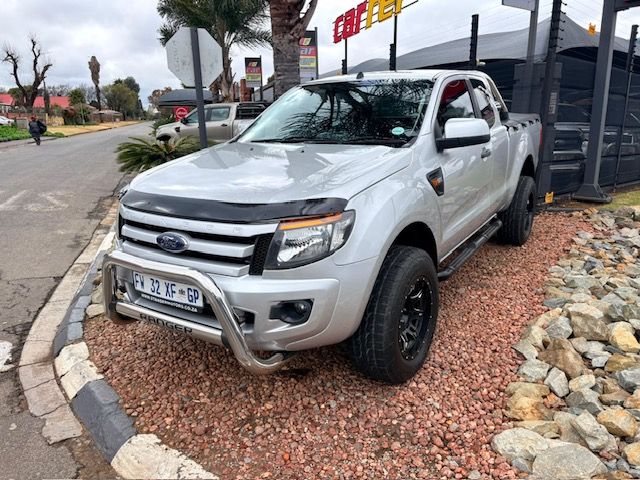 2015 Ford Ranger 3.2 TDCi XLS SuperCab, photo 2