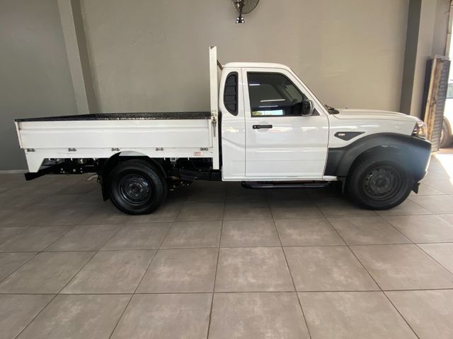 2022 Mahindra Pik Up 2.2 mHawk S4 Dropside, photo 2