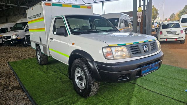2008 Nissan Hardbody Nissan Hardbody 3.2 D 4X4 forensics & pathology, photo 2