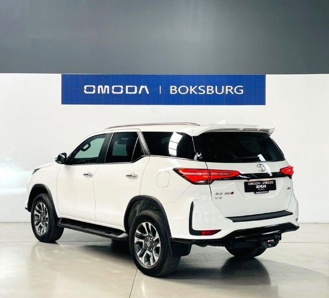 2025 Toyota Fortuner 2.8 GD-6 4x4 VX Auto, photo 5