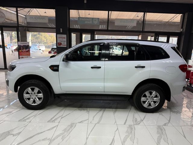 2017 Ford Everest 2.2 TDCi XLS Auto, photo 4