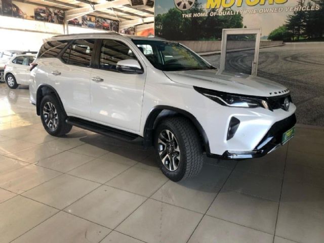 2023 Toyota Fortuner 2.4 GD-6 4x4 Auto, photo 2
