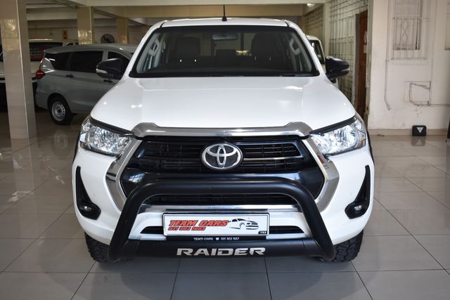 2023 Toyota Hilux 2.4 GD-6 Raider 4x4 Auto Double-Cab, photo 2