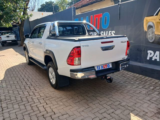 2018 Toyota Hilux 2.8 GD-6 Raider 4x4 Double-Cab Auto, photo 4