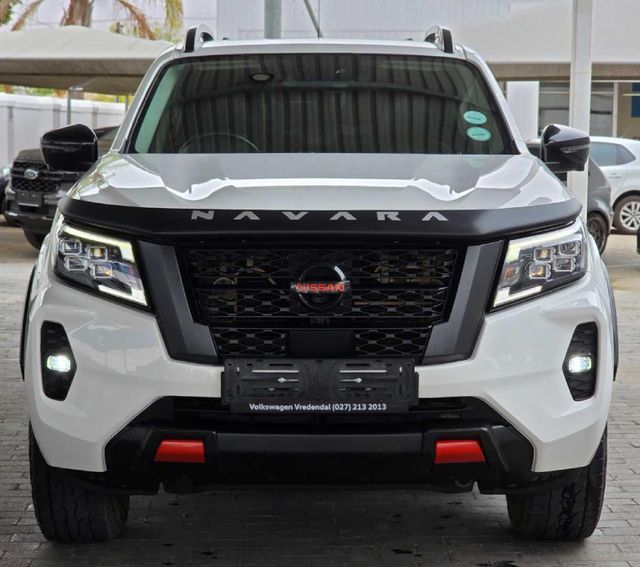 2022 Nissan Navara 2.5 DDTi PRO-2X Auto Double-Cab, photo 2