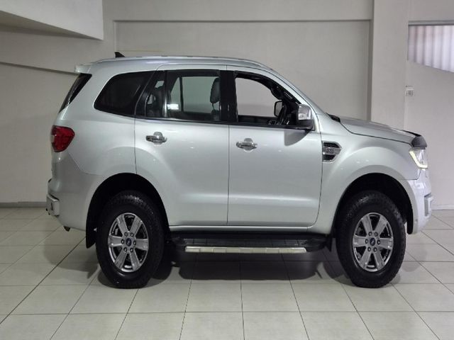 2017 Ford Everest 3.2 TDCi LTD 4x4 Auto, photo 5