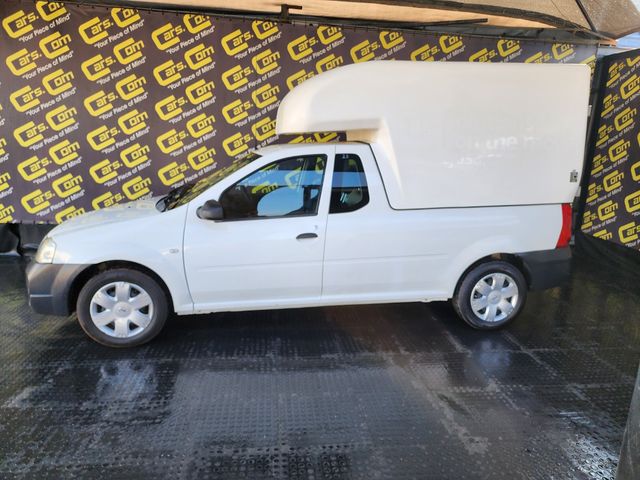 2022 Nissan NP200 1.6 A/C Safety Pack, photo 2
