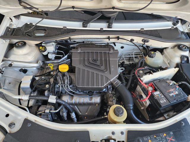 2022 Nissan NP200 1.6 A/C Safety Pack, photo 4
