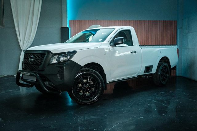 2022 Nissan Navara 2.5 DDTi XE Single-Cab, photo 2