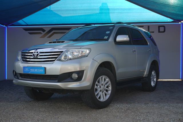 2013 Toyota Fortuner 2.5 D-4D Raised Body, photo 3