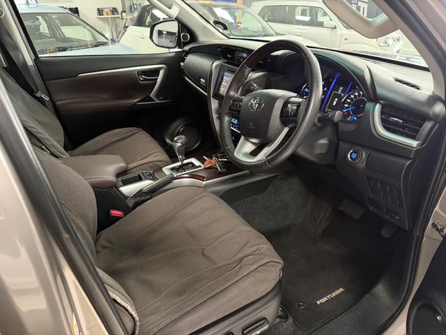 2016 Toyota Fortuner 2.8 GD-6 Raised Body Auto, photo 5