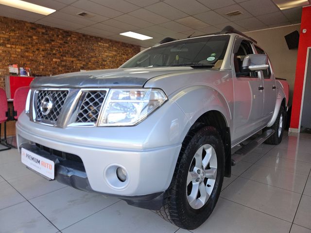 2009 Nissan Navara 2.5 dCi XE Double-Cab, photo 3