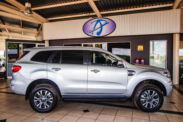 2020 Ford Everest 2.0D Bi-Turbo XLT Auto, photo 3