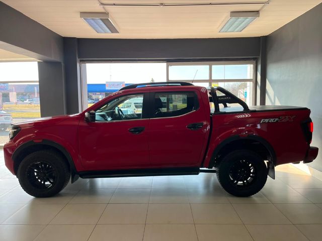 2023 Nissan Navara 2.5 DDTi PRO-2X Auto Double-Cab, photo 5