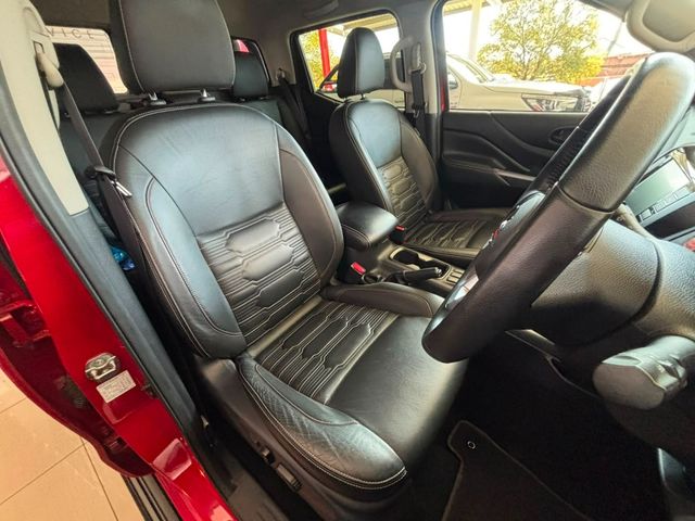 2021 Nissan Navara 2.5 DDTi PRO-2X Auto Double-Cab, photo 4
