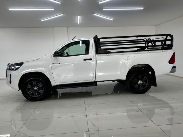 2021 Toyota Hilux 2.4 GD-6 Raised Body Raider Single-Cab, photo 2