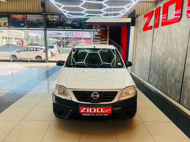 2018 Nissan NP200 1.6 A/C Safety Pack, photo 2