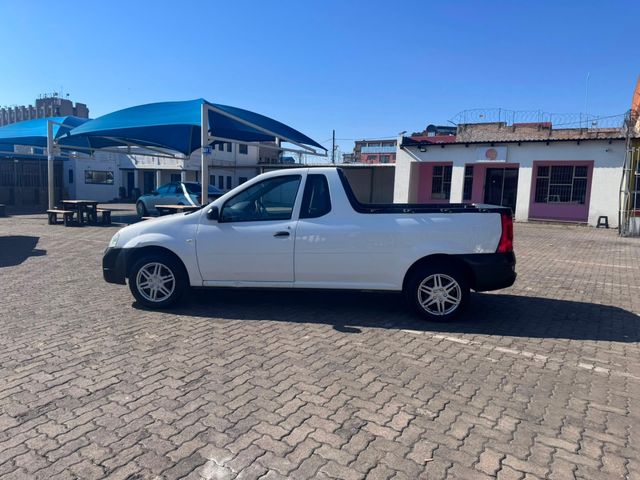 2014 Nissan NP200 1.6, photo 3