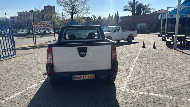 2014 Nissan NP200 1.6, photo 4