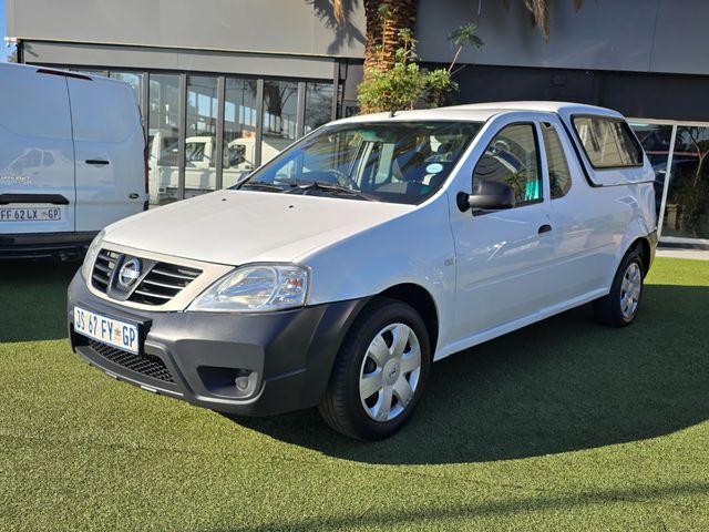 2020 Nissan NP200 1.6 A/C Safety Pack, photo 4