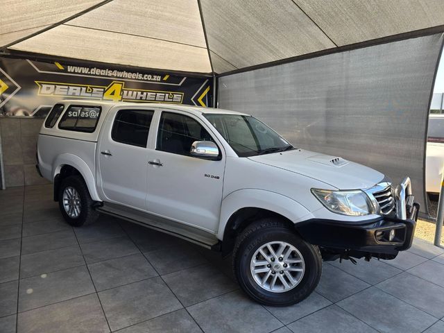 2012 Toyota Hilux 3.0 D-4D Raider 4x4 Auto Double-Cab, photo 2