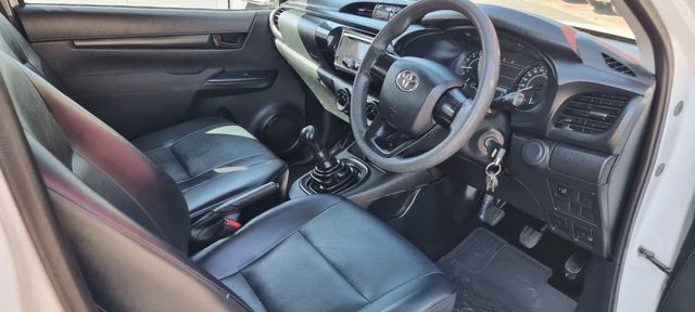 2017 Toyota Hilux 2.0 VVTi Single-Cab, photo 3