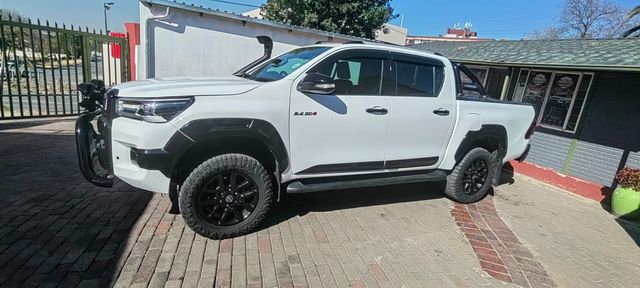 2020 Toyota Hilux 2.4 GD-6 SRX 4x4 Double-Cab, photo 2