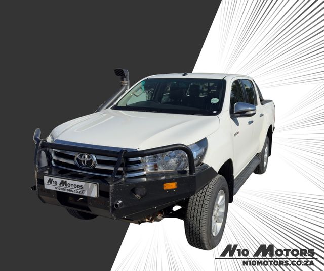 2017 Toyota Hilux 2.8 GD-6 Raider 4x4 Double-Cab, photo 2
