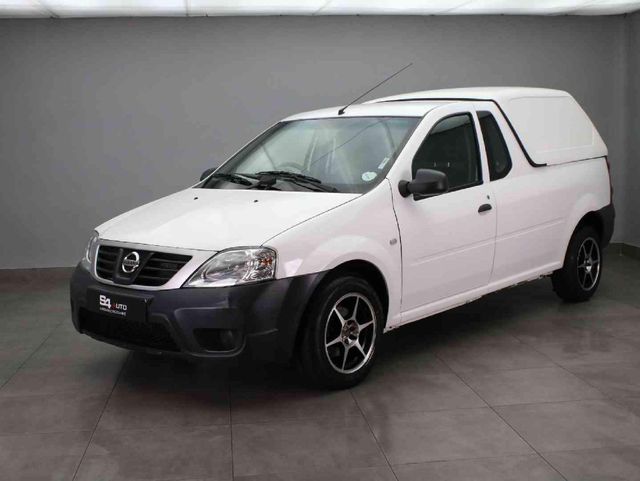 2023 Nissan NP200 1.6 A/C Safety Pack, photo 2