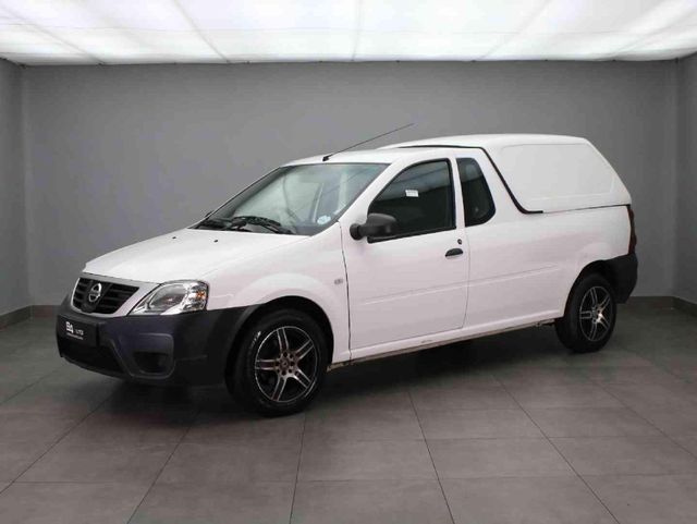 2023 Nissan NP200 1.6 A/C Safety Pack
