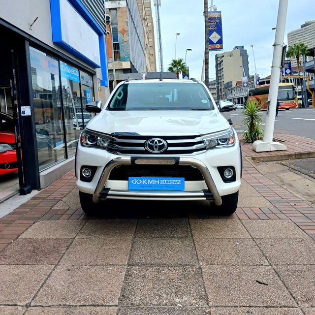 2017 Toyota Hilux 2.8 GD-6 Raised Body Raider Double-Cab Auto, photo 2