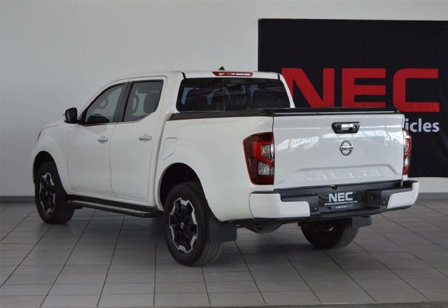 2022 Nissan Navara 2.5 DDTi LE Plus Auto Double-Cab, photo 3