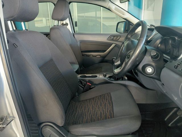 2015 Ford Ranger 2.2 TDCi XLS 4x4 Double-Cab, photo 3