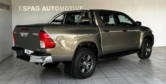 2023 Toyota Hilux 2.4 GD-6 Raider 4x4 Auto Double-Cab, photo 4
