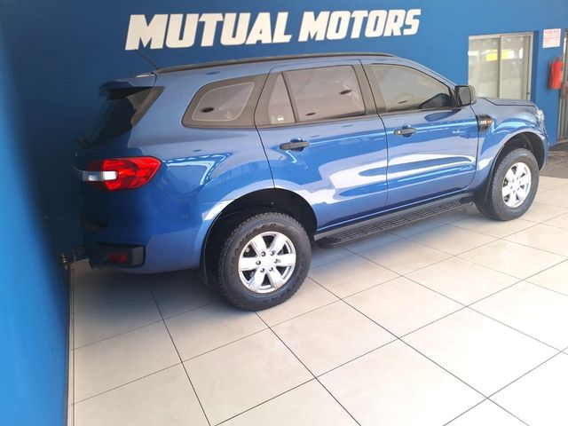 2019 Ford Everest 2.2 TDCi XLS Auto, photo 3