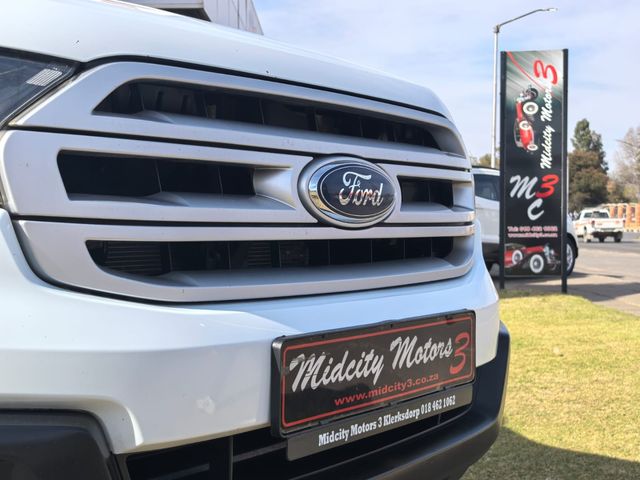 2017 Ford Everest 2.2 TDCi XLS Auto, photo 5