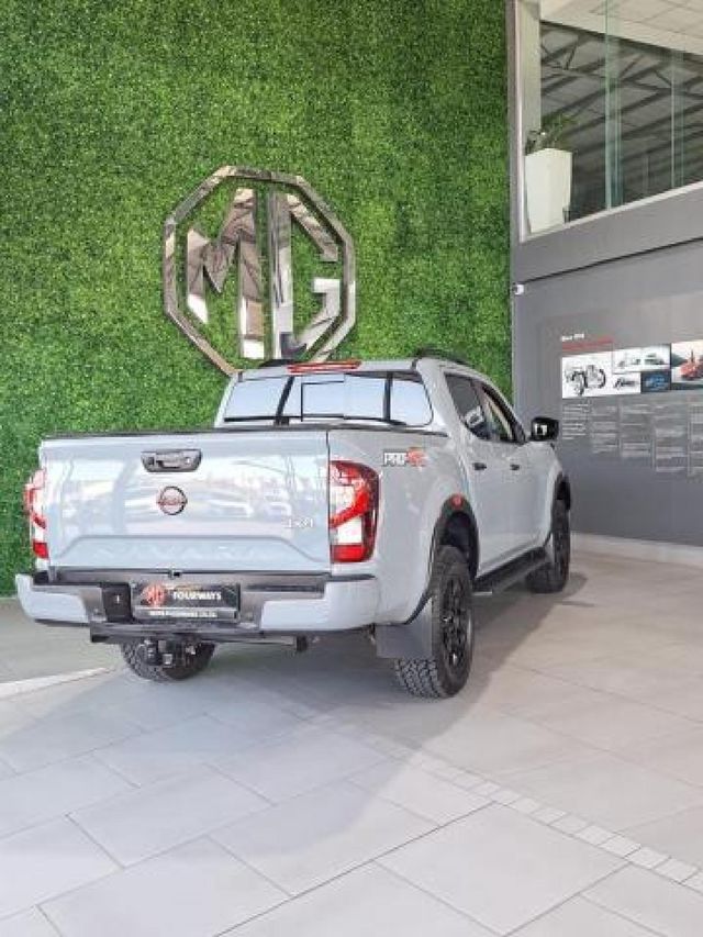 2024 Nissan Navara 2.5 DDTi PRO-4X 4X4 Auto Double-Cab, photo 4