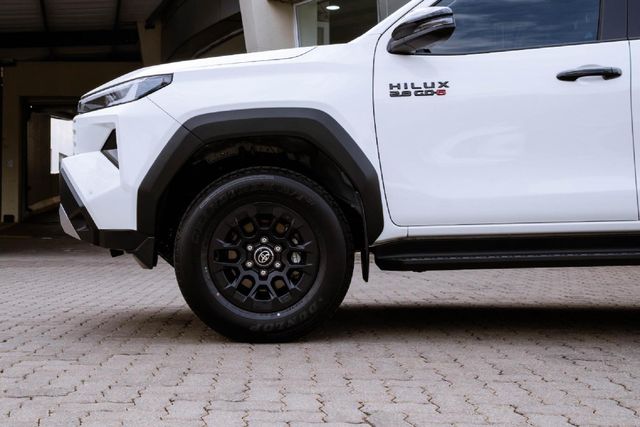 2026 Toyota Hilux 2.8 GD-6 RB Raider Auto Double-Cab, photo 2