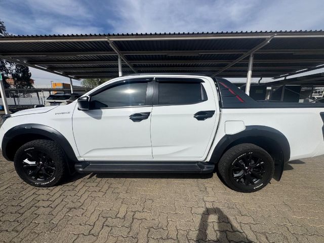 2023 Isuzu D-Max 3.0 DDI V-Cross HR Auto Double-Cab, photo 4