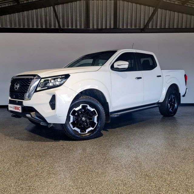 2021 Nissan Navara 2.5 DDTi LE Plus Auto Double-Cab