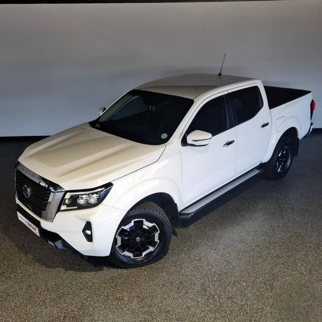 2021 Nissan Navara 2.5 DDTi LE Plus Auto Double-Cab, photo 3
