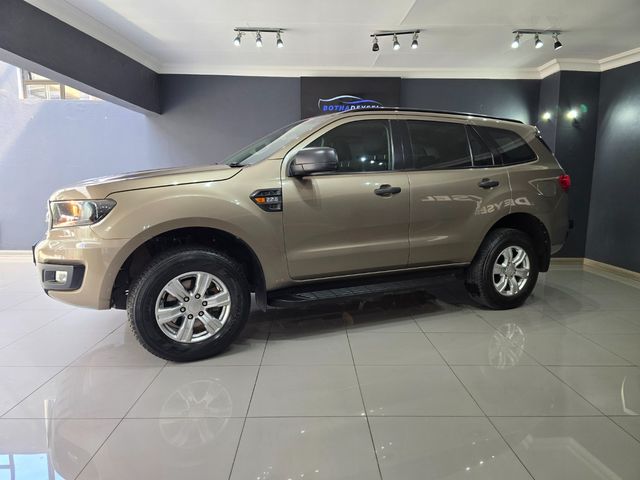 2021 Ford Everest 2.2 TDCi XLS Auto, photo 3