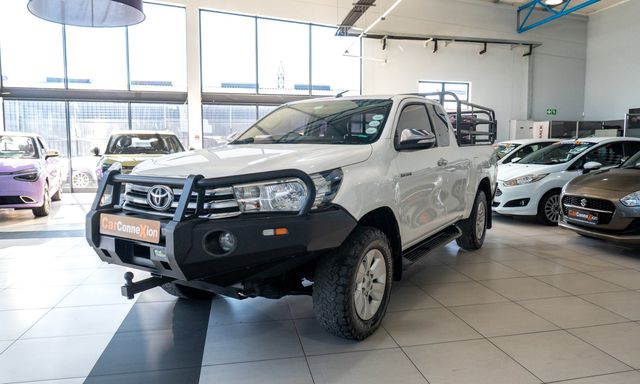 2017 Toyota Hilux 2.8 GD-6 Raider 4x4 Extended Cab, photo 3