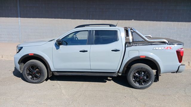 2023 Nissan Navara 2.5 DDTi PRO-4X 4X4 Auto Double-Cab, photo 3