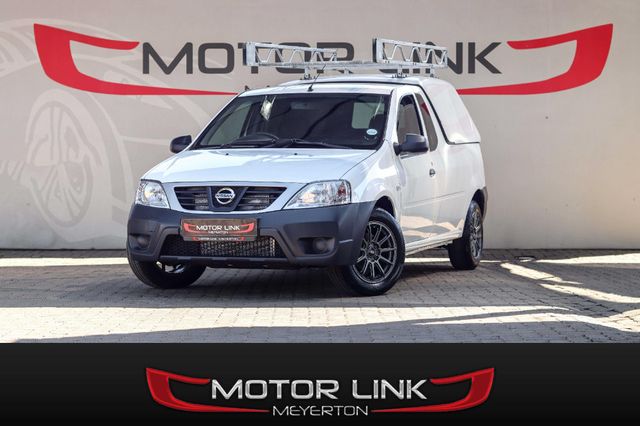 2022 Nissan NP200 1.6 A/C Safety Pack