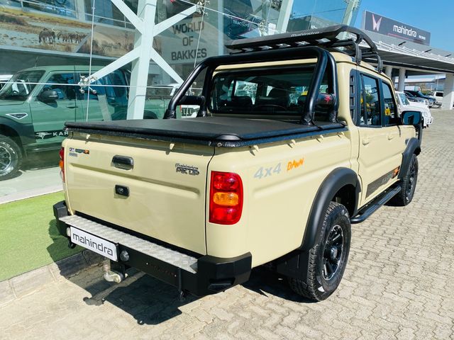 2024 Mahindra Pik Up 2.2 mHawk S11 Dawn 4x4 Auto Double-Cab, photo 4
