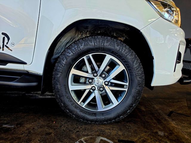 2018 Toyota Hilux 2.8 GD-6 Raised Body Raider Double-Cab Auto, photo 2