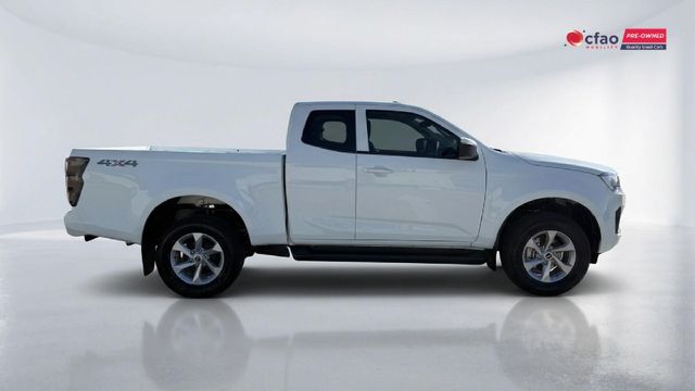 2026 Isuzu D-Max 1.9 DDI LS 4x4 Auto E-Cab, photo 3