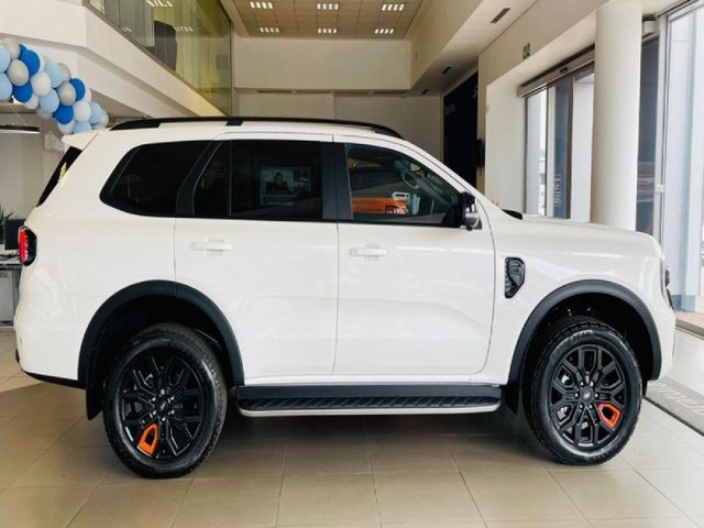 2026 Ford Everest 3.0D V6 Wildtrack AWD Auto, photo 2